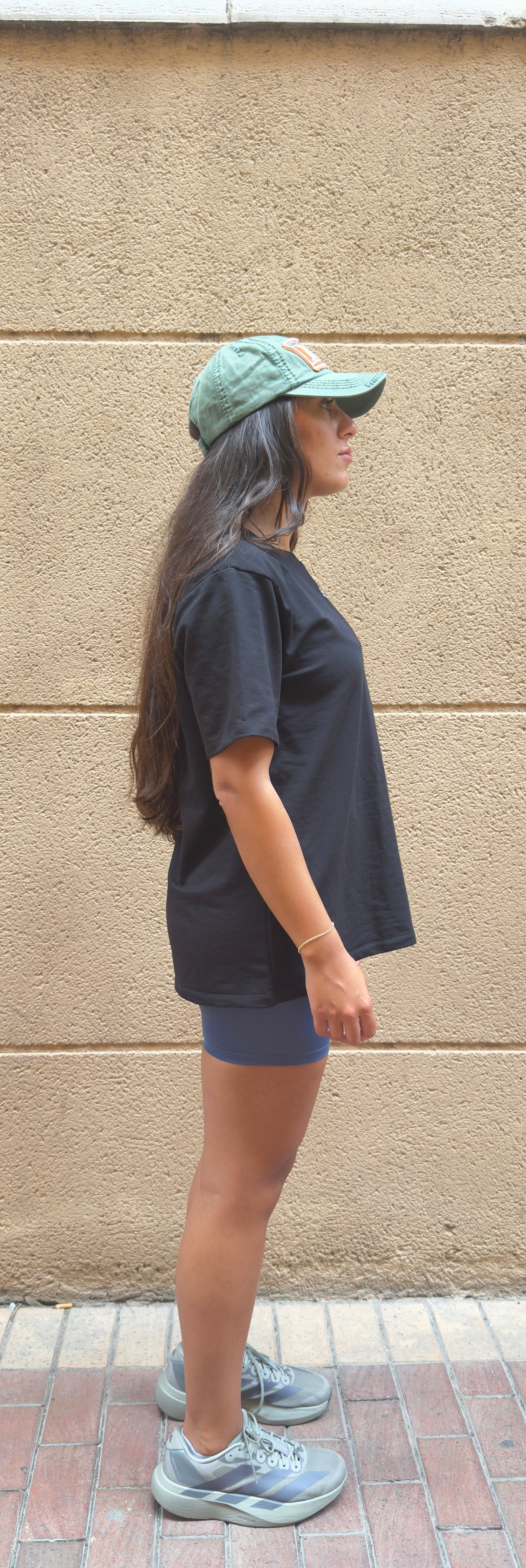 Oversized black T-shirt