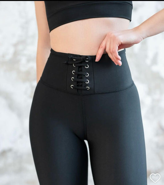 Lace curve tight